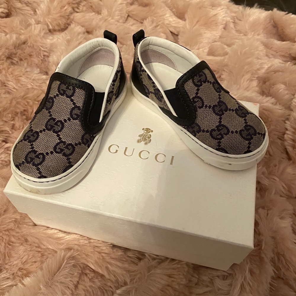 Kids Gucci shoes
